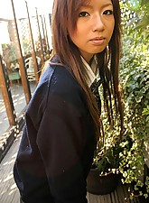 Japan Schoolgirls photo 4 of 5