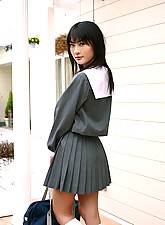Japan Schoolgirls photo 2 of 4