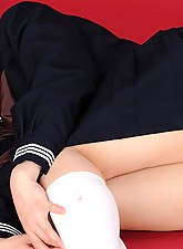 Japan Schoolgirls photo 4 of 5