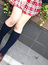 Japan Schoolgirls photo 2 of 5