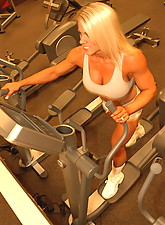 Melissa Dettwiller photo 2 of 10