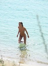 Amateur Whore photo 4 of 10