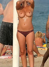 Amateur Whore photo 2 of 10