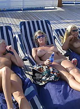 Amateur Whore photo 1 of 10