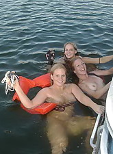 Amateur Whore photo 1 of 10