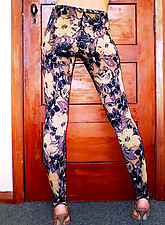 Spandex Voyeur photo 2 of 8