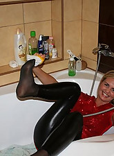Spandex Voyeur photo 1 of 7