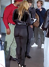 Spandex Voyeur photo 3 of 8