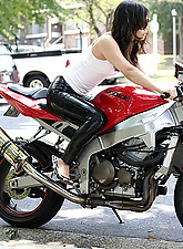 Spandex Voyeur photo 3 of 8
