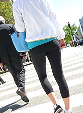 Spandex Voyeur photo 2 of 8