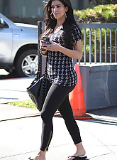 Spandex Voyeur photo 4 of 8