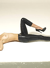 Spandex Voyeur photo 3 of 7