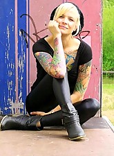 Spandex Voyeur photo 7 of 7