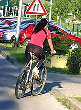 Spandex Voyeur photo 6 of 8