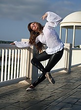 Spandex Voyeur photo 3 of 7