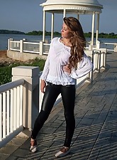 Spandex Voyeur photo 4 of 8