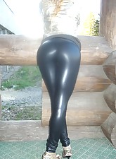 Spandex Voyeur photo 2 of 8
