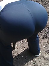 Spandex Voyeur photo 4 of 7
