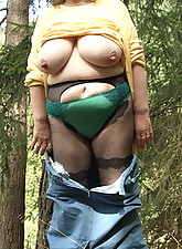 Outdoor BBW photo 1 of 8