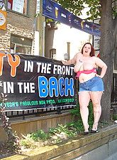 Outdoor BBW photo 3 of 8