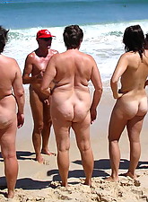 Outdoor BBW photo 8 of 8