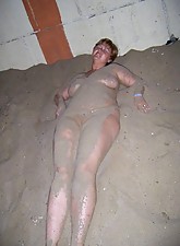Outdoor BBW photo 2 of 8