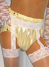 Girls in Diapers photo 5 of 5